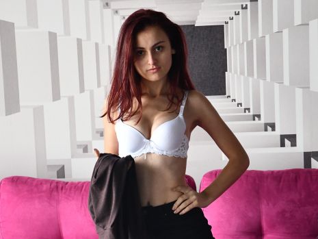 content/photosDA/daca01 - hazel - indoors - part 1/2.jpg